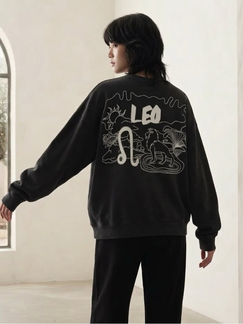 Good American Leo Zodiac Boyfriend Sweatshirt Black Oversized Size 5 2XL 3XL